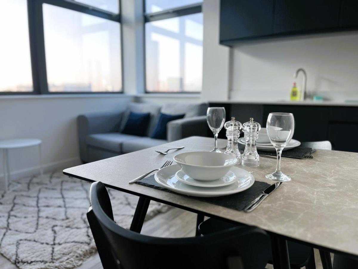 Fabulous One Bedroom Apartment Near Old Trafford Stadium Manchester Exterior foto