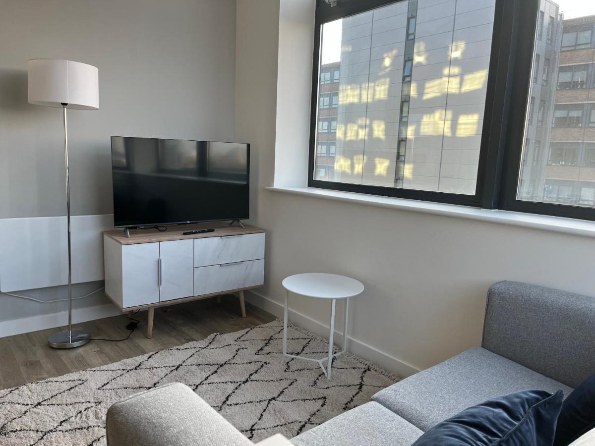 Fabulous One Bedroom Apartment Near Old Trafford Stadium Manchester Exterior foto